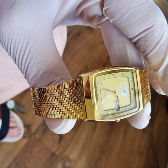 Vintage gold watch - Picture 1 of 2
